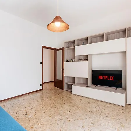 Apartment Arena Living Bgy
