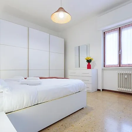 Apartment Arena Living Bgy Bergamo